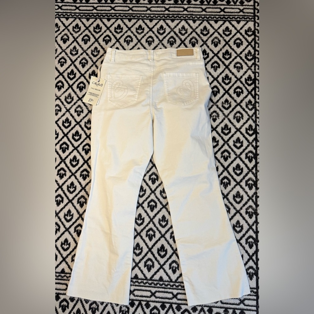 CHARLIE B White Women's Jeans with Embroidered Back Pockets - Picture 5 of 6